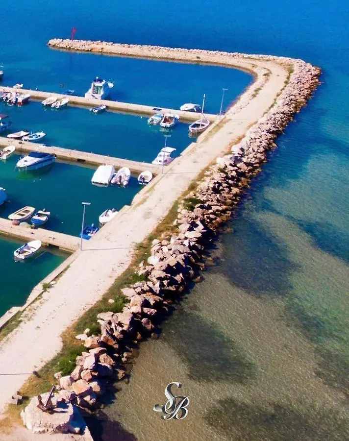 Apartment For 6 Persons Direct Seaside, Ground Floor Ljubac  Ljubac (Zadar)