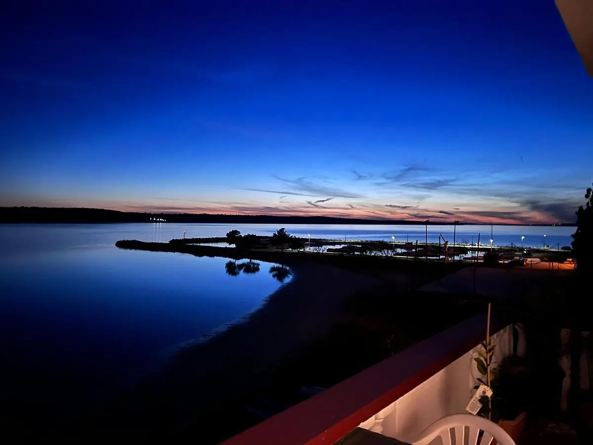 Apartment For 6 Persons Direct Seaside, Ground Floor Ljubac   Ljubac (Zadar)